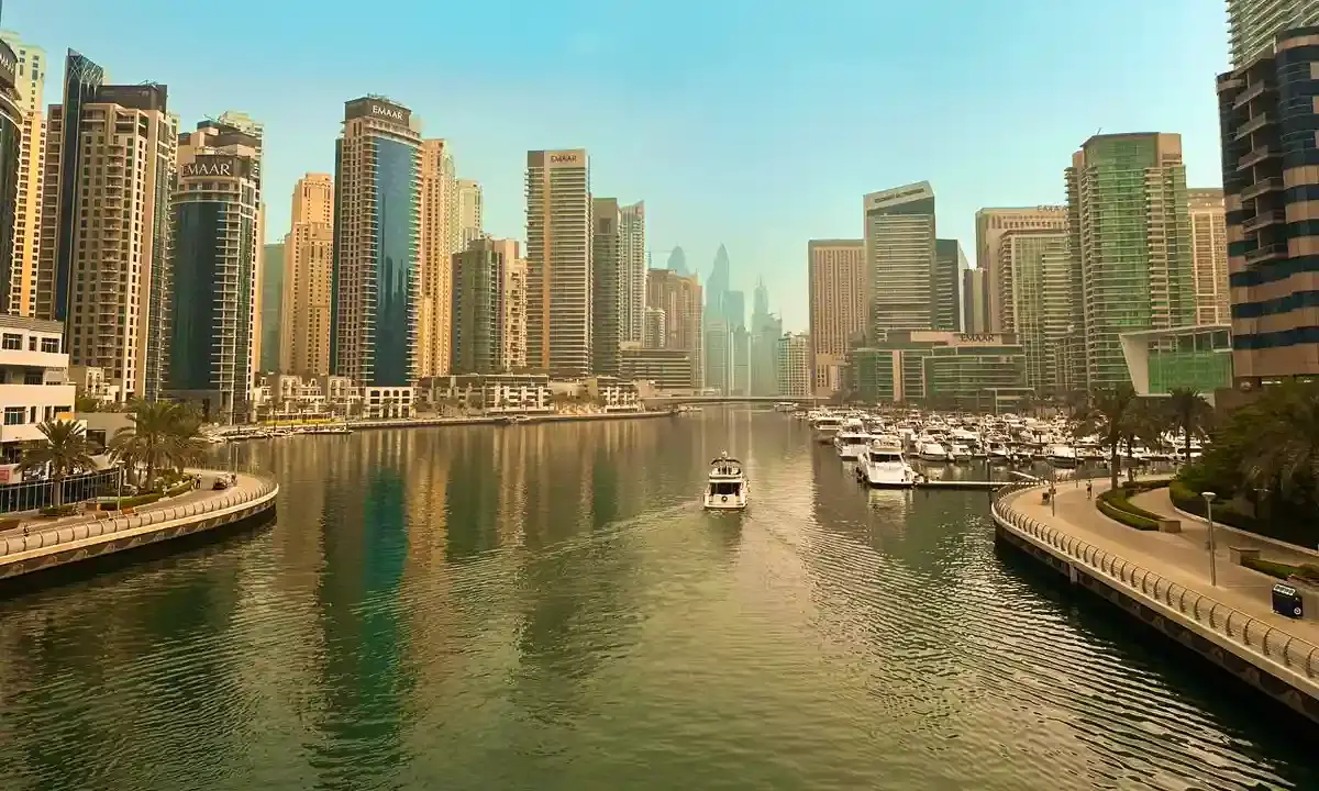 M/تور گروهی دبی